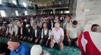 Hınıs Belediye Başkanı Erdoğan Eren gözyaşı ve dualarla uğurlandı