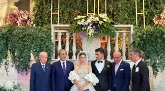 Devlet Bahçeli, Gölbaşı Belediye Başkanı'nın kızının düğününde nikah şahidi oldu