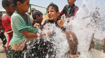 Tel Abyad'da güneş enerjisiyle çalışan su istasyonu açıldı