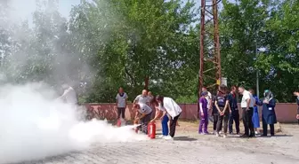 Alaçam Devlet Hastanesinde Yangın ve Tesis Tahliye Tatbikatı Yapıldı