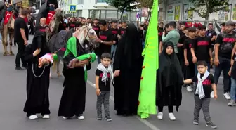 Kerbela'da Şehit Edilen Hz. Muhammed'in Torunu Hz. Hüseyin ve 72 Yakını Anıldı