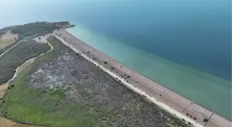 Beyşehir Gölü'nün plajları, Ege ve Akdeniz sahillerini aratmıyor