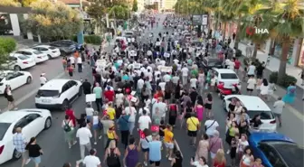 Kuşadası Sokak Festivali renkli bir açılışla başladı