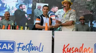 Kuşadası Sokak Festivali'nde Zeytinyağı Atölyesi Büyük İlgi Gördü