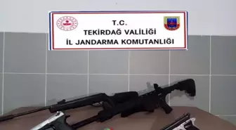 Tekirdağ'da 3 Ruhsatsız Tabanca ve 2 Tüfek Ele Geçirildi