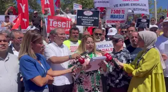 EYT Federasyonu İstanbul'da düşük emekli maaşlarını protesto etti