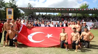 Kavak Belediye Başkanı: Yaşar Doğu Karakucak Güreş Festivali'nden Yüzlerinin Akıyla Çıktık