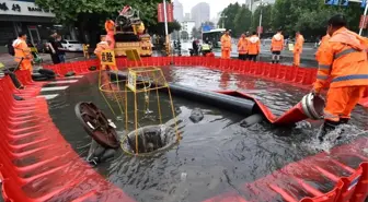 Çin'in Hebei Eyaletinde Devam Eden Sağanak Yağışlar Sonucu 9 Kişi Hayatını Kaybetti