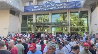 İZENERJİ ve İZELMAN çalışanlarından iş bırakma eylemi