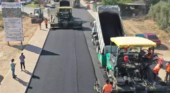 Mersin Büyükşehir Belediyesi Fındıkpınarı Caddesi'ni Yeniliyor