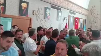 Aksu Belediye Başkanı Şahin, İyi Partili Üyeye Yumruklu Saldırıda Bulundu.