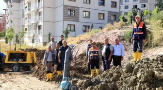 Hakkari Belediyesi Su ve Kanalizasyon İşleri Müdürlüğü Arızalarla ve Sıcaklarla Mücadele Ediyor