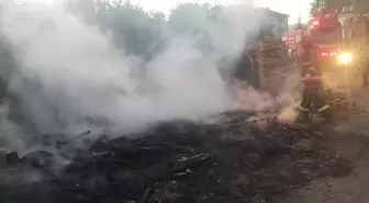 Sakarya'da palet atölyesinde çıkan yangın söndürüldü