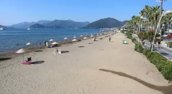 Marmaris Belediyesi'nin Engelsiz Plajı Temizlik ve Hizmet Kalitesiyle Takdir Topluyor