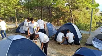 Toroslar Gençliği Doğa Kampında