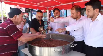 Ayaş Belediyesi Muharrem Ayı Dolayısıyla Vatandaşlara Aşure İkram Etti