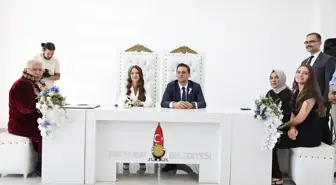 Kahramanmaraş'ta EXPO 2023 için nikah sarayı hizmete başladı