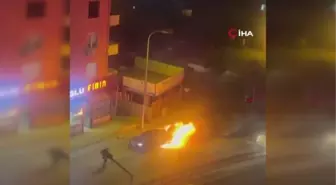 Pendik'te yakıt kaçağı olan araç alev alev yandı