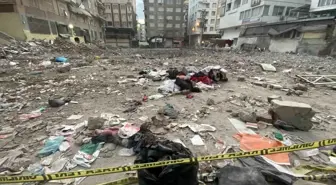Diyarbakır'da depremde yıkılan binada tahliye kararı