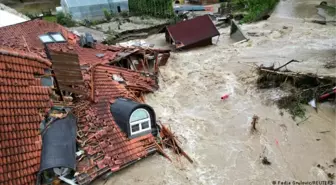 Slovenya, Avusturya ve Hırvatistan Sel ve Heyelanlarla Mücadele Ediyor
