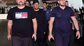 Beşiktaş'ın transfer görüşmelerini yürüttüğü Alex Oxlade-Chamberlain İstanbul'a geldi