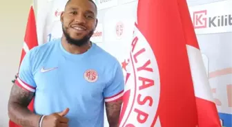 Antalyaspor, Britt Curtis Assombalonga ile sözleşme imzaladı