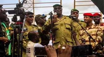 ECOWAS komutanı: Nijer'e geniş çaplı bir askeri müdahale için hazır değiliz