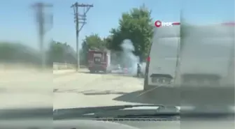 Elazığ'da seyir halindeki araç yandı