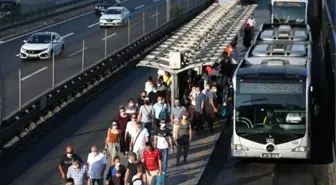 İstanbul'da toplu taşımaya yüzde 51,52 zam!