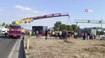 İzmir'de iki tır birbirine girdi: 1 yaralı