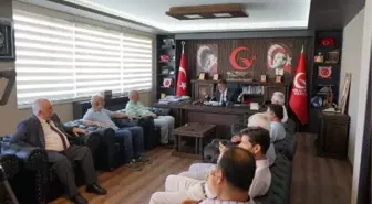 Mazlum Der Yönetim Kurulu Üyeleri Milli Yol Partisi'ni Ziyaret Etti