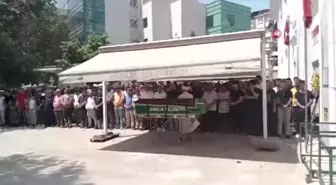 Orhangazi yolunda meydana gelen kazada hayatını kaybeden genç toprağa verildi