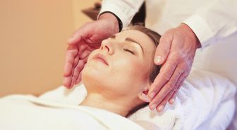 Reiki nedir, nasıl öğrenilir ve nasıl uygulanır? Alternatif tıp yöntemleri arasında yer alan reiki hakkında bilmeniz gerekenler