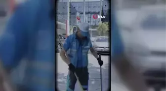 Temizlik işçileri Erkin Koray'ı böyle andı