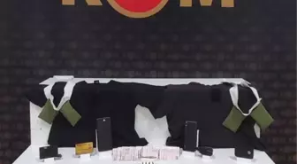 Kopya Çekme Düzenekli Ehliyet Sınavı Skandalı Kars'ta Ortaya Çıktı