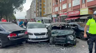 Gebze'de zincirleme trafik kazasında 2 kişi yaralandı