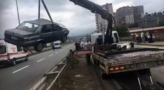 Rize Pazar'da Otomobil ile Minibüs Çarpıştı: 1 Yaralı