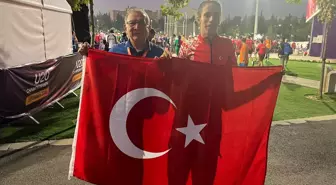 Seyhan Belediye Başkanı Atletizm Milli Takımını Kutladı