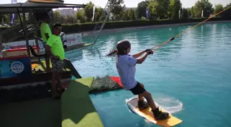 Kablolu Wakeboard Gençler ve Büyükler Türkiye Şampiyonası Kayseri'de Başladı