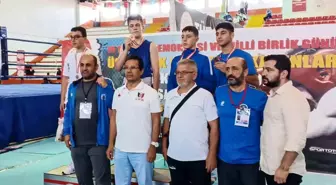 Yenimahalle Belediyesi Spor Kulübü Türkiye Boks Şampiyonası'ndan madalya ile döndü