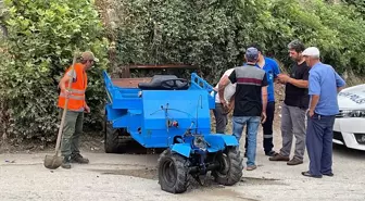 Düzce'de Tarım Aracı ile Motosiklet Çarpıştı: 2 Kişi Yaralandı