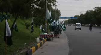 Pakistan'da Bağımsızlık Günü Kutlamaları Hazırlıkları Devam Ediyor