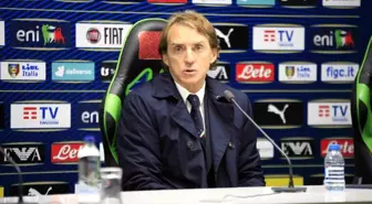 Roberto Mancini İtalya Milli Futbol Takımı Teknik Direktörlüğünden İstifa Etti