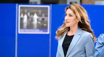 Hollanda Güvenlik ve Adalet Bakanı Dilan Yeşilgöz, Özgürlük ve Demokrasi için Halk Partisi'nin lideri olarak seçime girecek