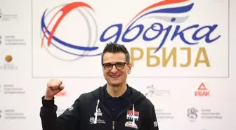 Sırbistan Kadın Voleybol Takımı Yardımcı Antrenörlerinin Vize Sorunu