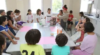 Küçükçekmece Belediyesi Ücretsiz Yaz Atölyeleri Başladı