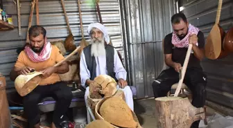 Yezidi Sığınmacı, Kamp Koşullarında Müzik Aletleri Üretiyor