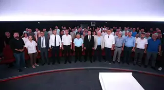 Kayseri Büyükşehir Belediye Başkanı Bilim Merkezi'nde Eğitimcilerle Buluştu