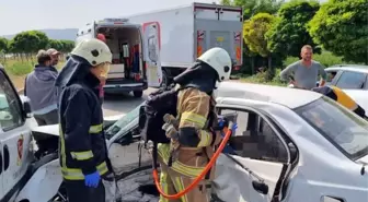 Bursa'da Kaza: 2 Kişi Hayatını Kaybetti