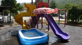 Tokat'ta 12 yaşındaki çocuk kendi aqua parkını kurdu